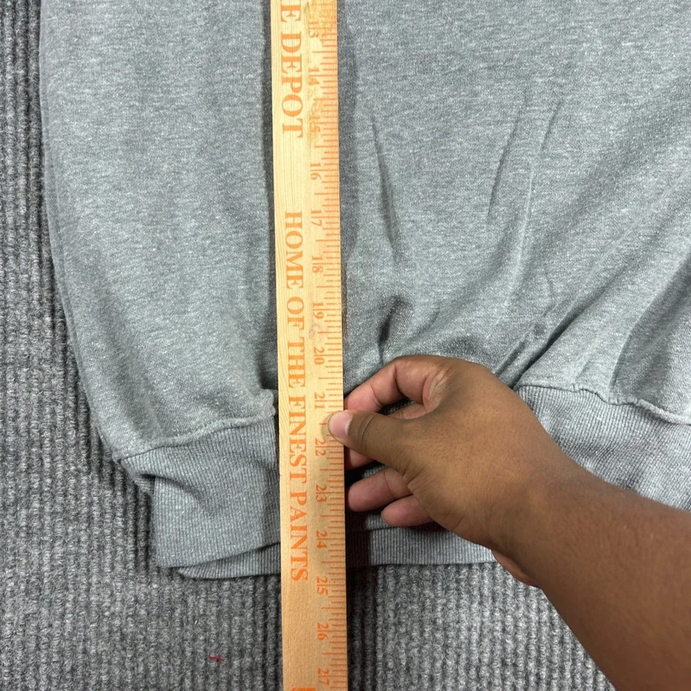 The North Face Sweatshirt Mens S Gray Raglan Sleeve Crewneck Logo‎